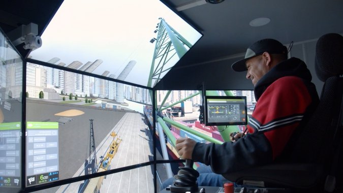 SAAM Terminals inauguró en SVTI el simulador más moderno de Chile.