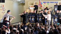 Banda Insignia de la Tercera Zona Naval deleitó a niños del Colegio Miguel de Cervantes.