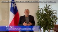 Destacado empresario del transporte y líder de los camioneros chilenos José Egido saluda a transportistas españoles de ASTIC.